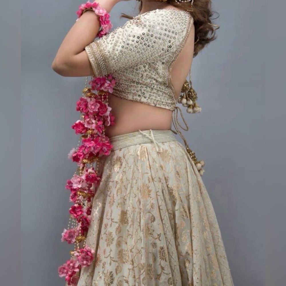 PAKISTANI BRIDAL HANDCRAFTED FLOWER PAIR OF KALEERAS WITH HAND CHAIN AND RING
